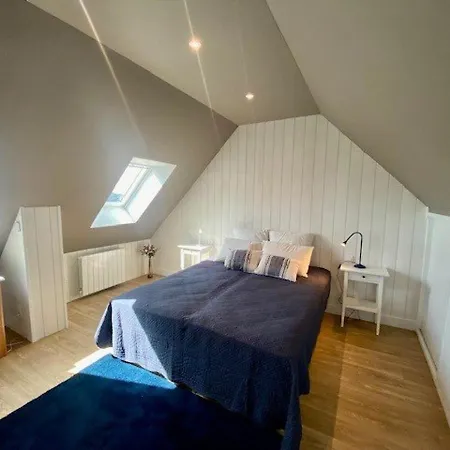 Triplex Elegant De 73m² Pour 6 Pers A Avec Vue Sur La - Fr-1-478-80 Quiberon